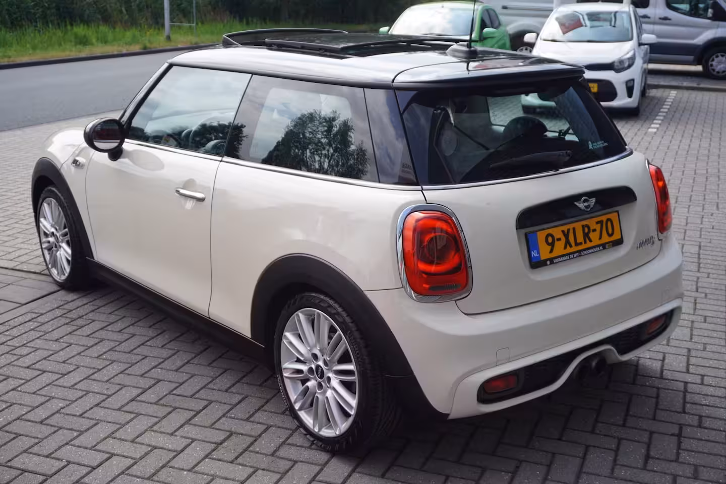 Mini 3-Deurs 2.0 Cooper S Chili / Pano / Leder