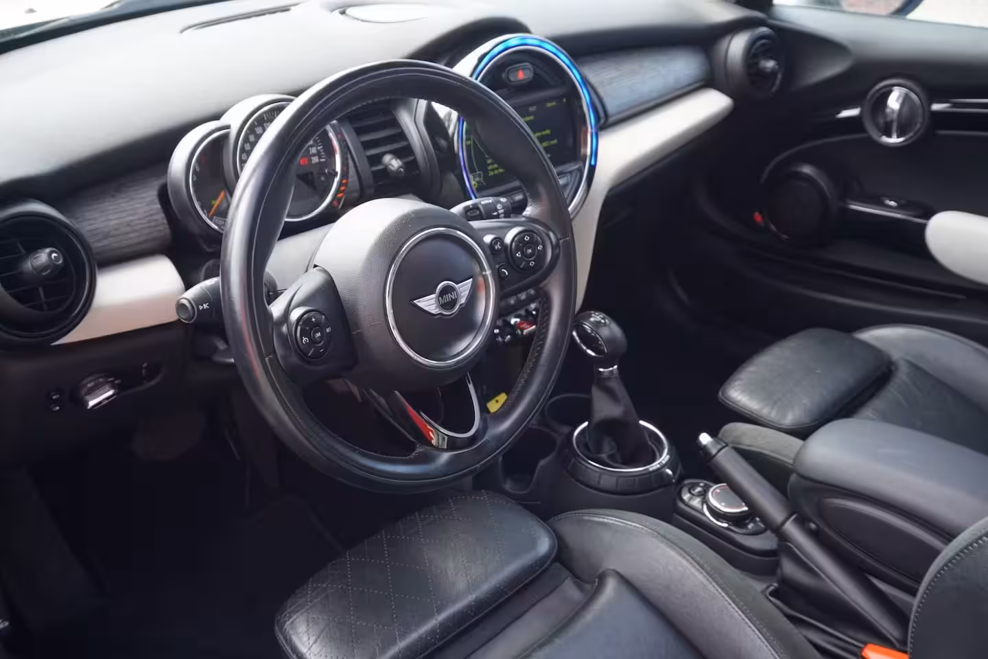 Mini 3-Deurs 2.0 Cooper S Chili / Pano / Leder