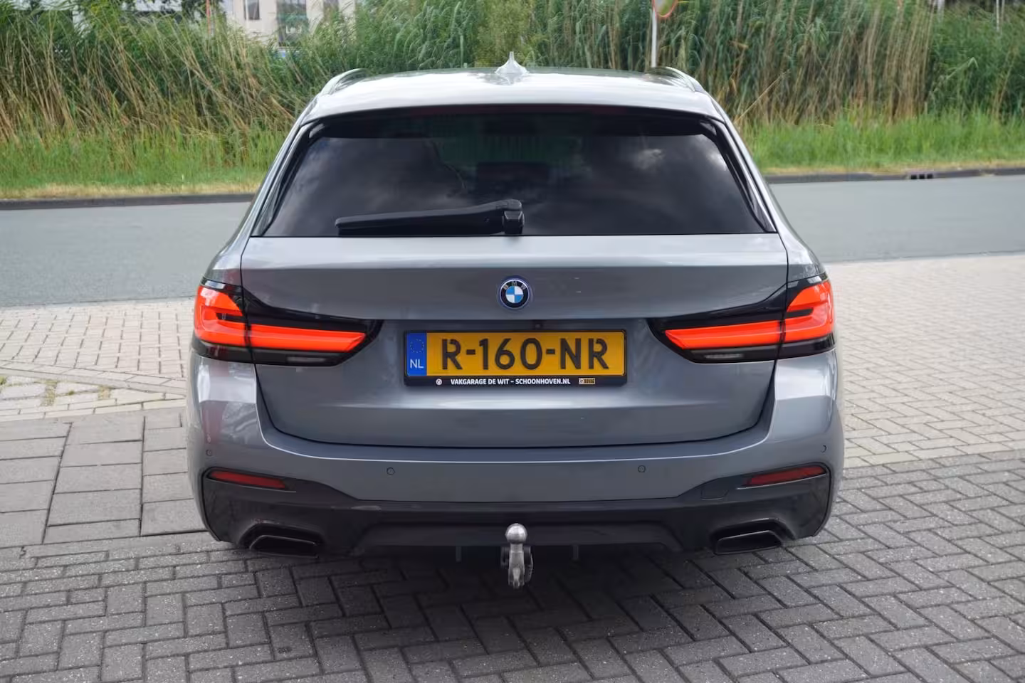 BMW 5-serie Touring 530e Business Edition Plus / M- Sport / Trekhaak / Pano / HUD / Drive assist prof / Harman