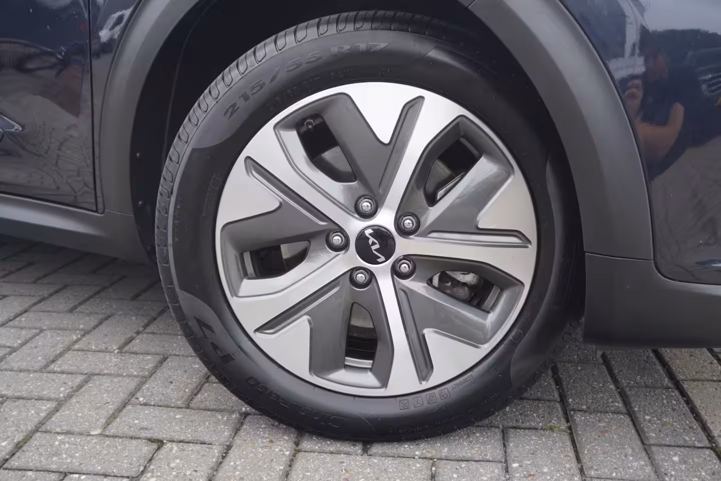 Kia e-Niro DynamicPlusLine 64 kWh / Pano / Carplay / Camera / Stuur en stoelverwarming