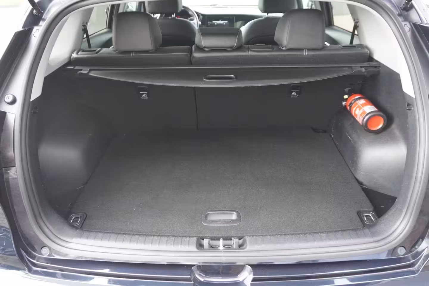 Kia e-Niro DynamicPlusLine 64 kWh / Pano / Carplay / Camera / Stuur en stoelverwarming
