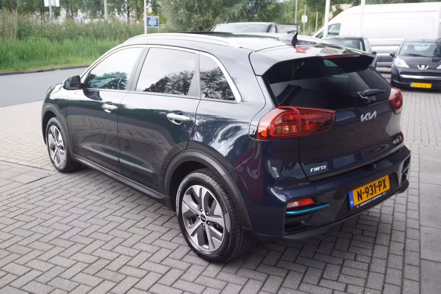 Kia e-Niro DynamicPlusLine 64 kWh / Pano / Carplay / Camera / Stuur en stoelverwarming