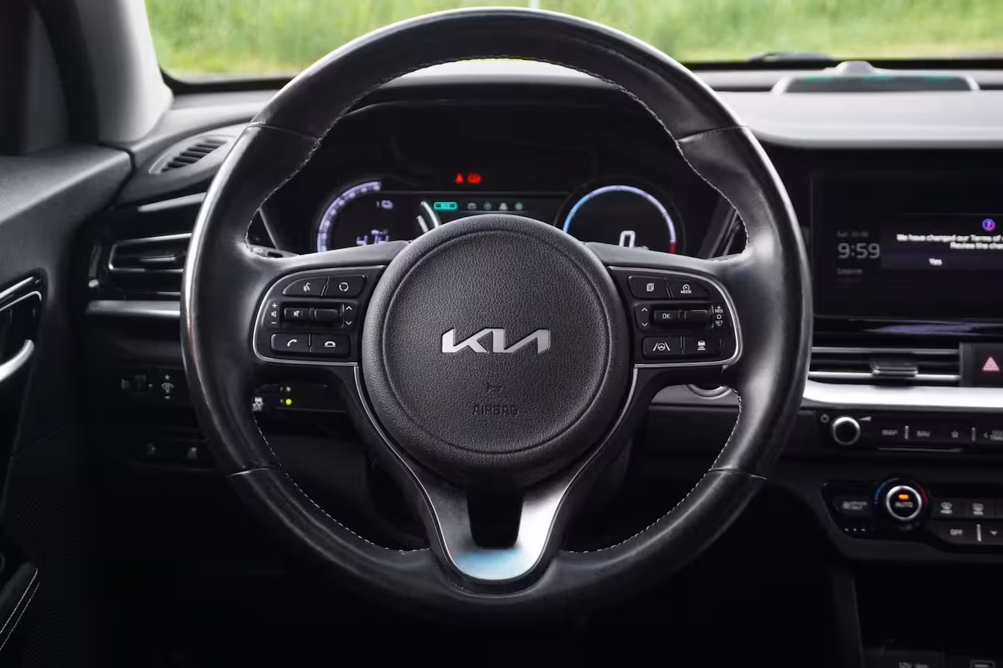 Kia e-Niro DynamicPlusLine 64 kWh / Pano / Carplay / Camera / Stuur en stoelverwarming