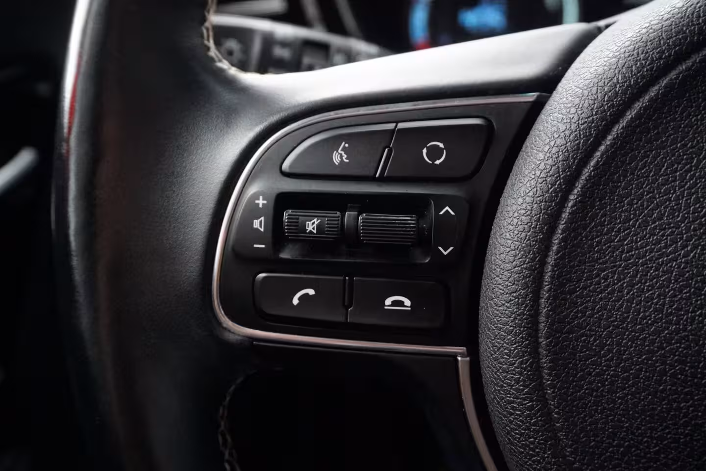 Kia e-Niro DynamicPlusLine 64 kWh / Pano / Carplay / Camera / Stuur en stoelverwarming