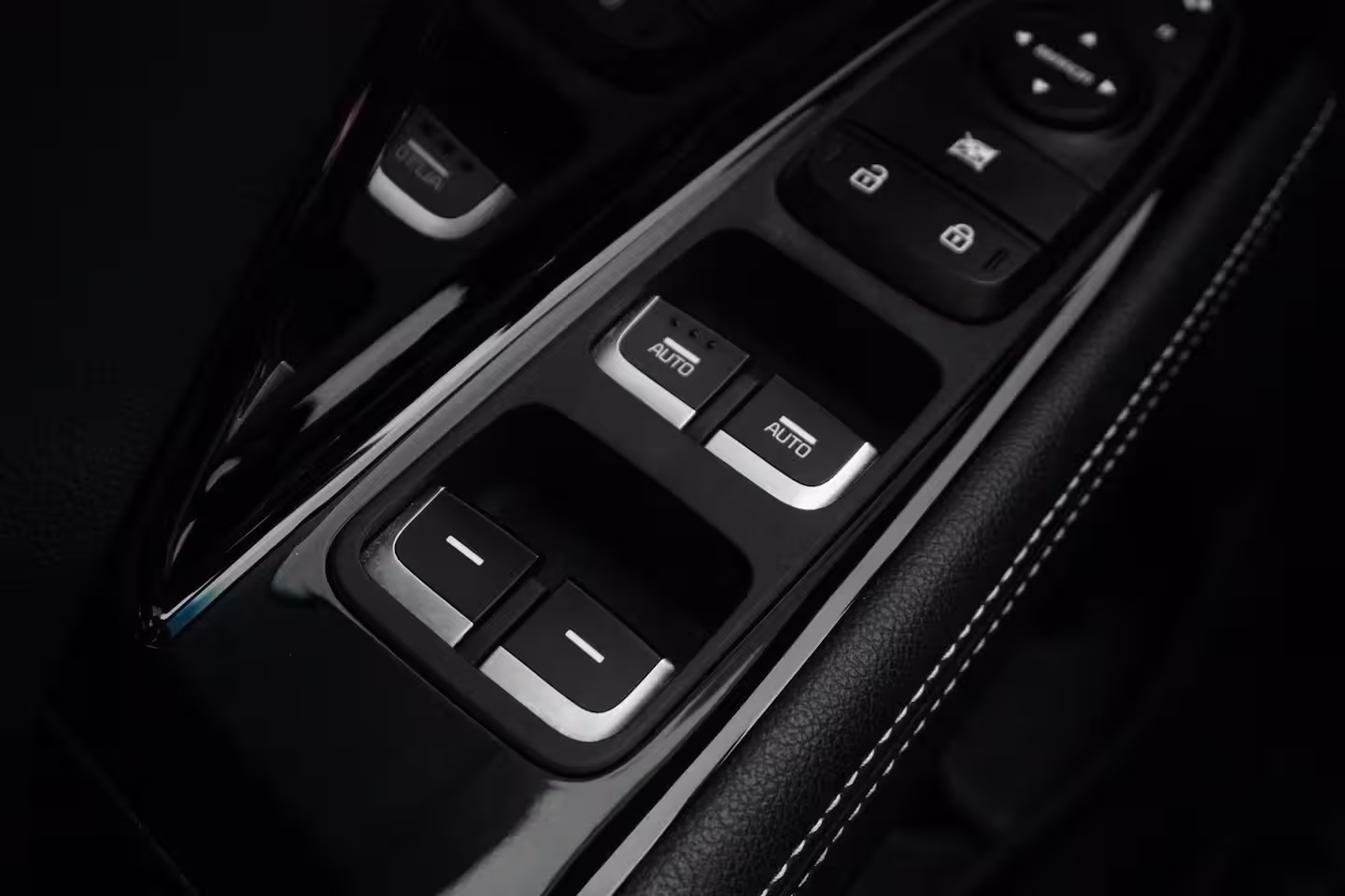 Kia e-Niro DynamicPlusLine 64 kWh / Pano / Carplay / Camera / Stuur en stoelverwarming