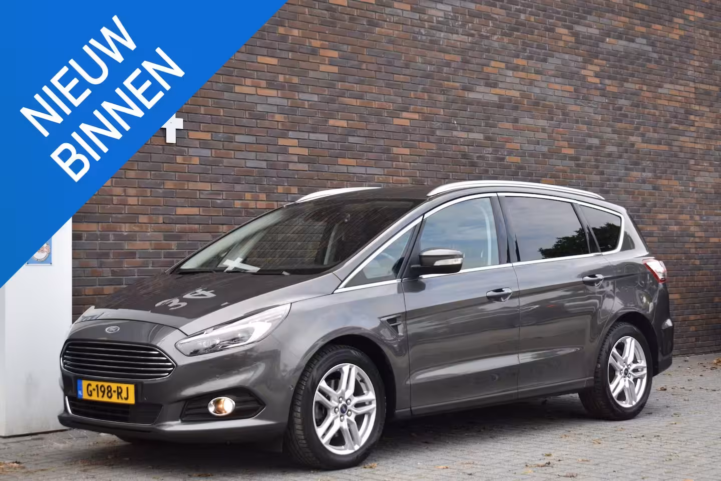 Ford S-Max 1.5 7-persoons ECC NAVI LMV TREKHAAK