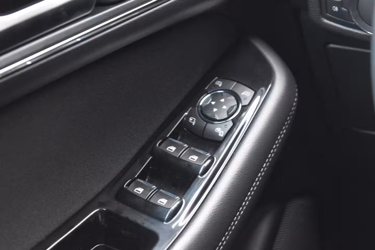 Ford S-Max 1.5 7-persoons ECC NAVI LMV TREKHAAK