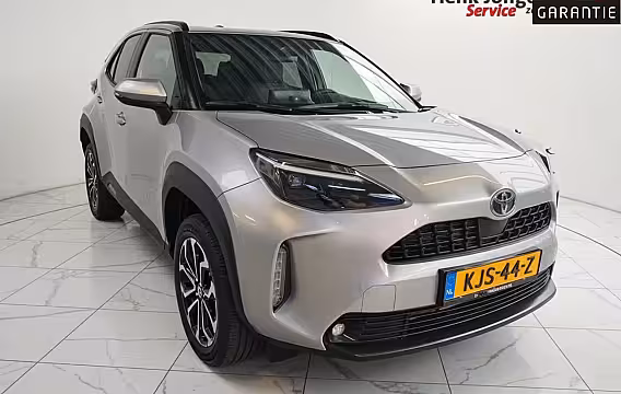 Toyota Yaris Cross 1.5 Hybrid 115 First Edition uit 2025 Rijklaar + Fabrieksgarantie Rijklaar “Sinds 1970 | 5