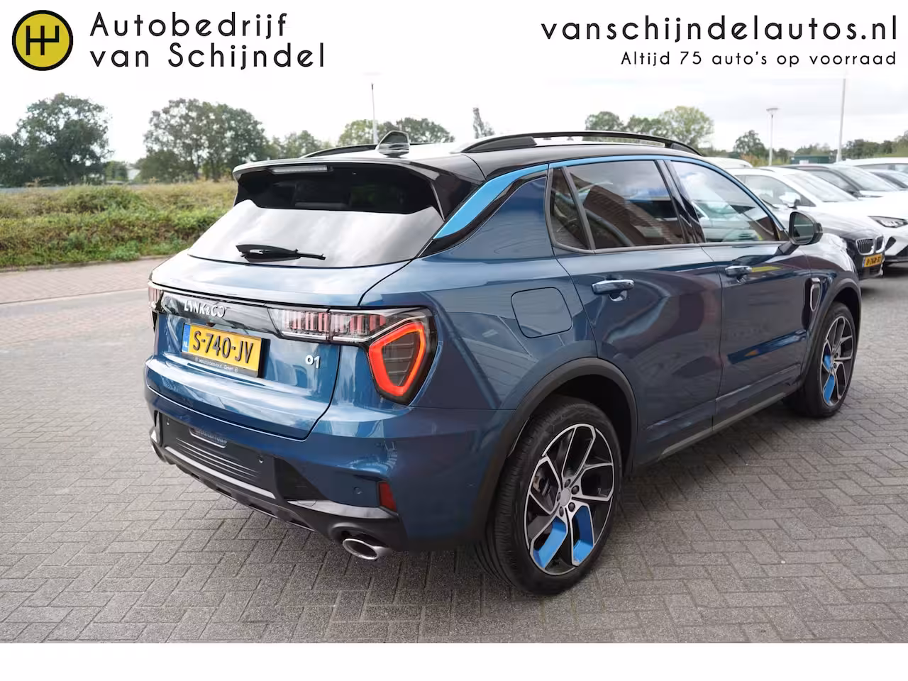 Lynk & Co 01 1.5 261PK ORIGINEEL NEDERLANDS 20X OP VOORRAAD DEALER ONDERHOUDEN 360CAMERA 6, 6KWH LADER