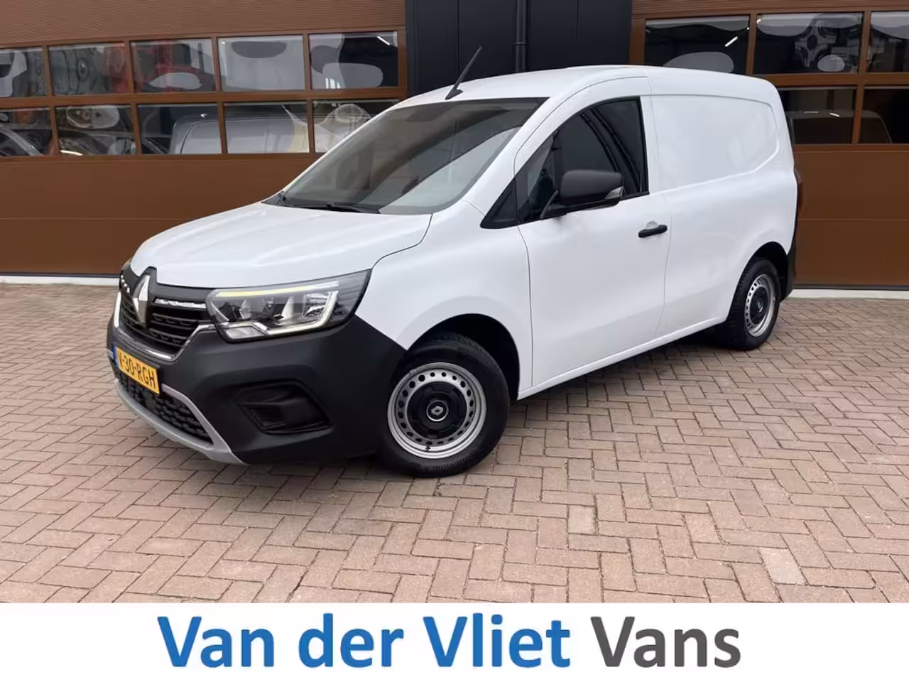 Renault Kangoo 1.5 Blue dCi 95pk E6 Comfort 3p Lease €276 p/m Airco, Navi, apple carplay/android, Camera,