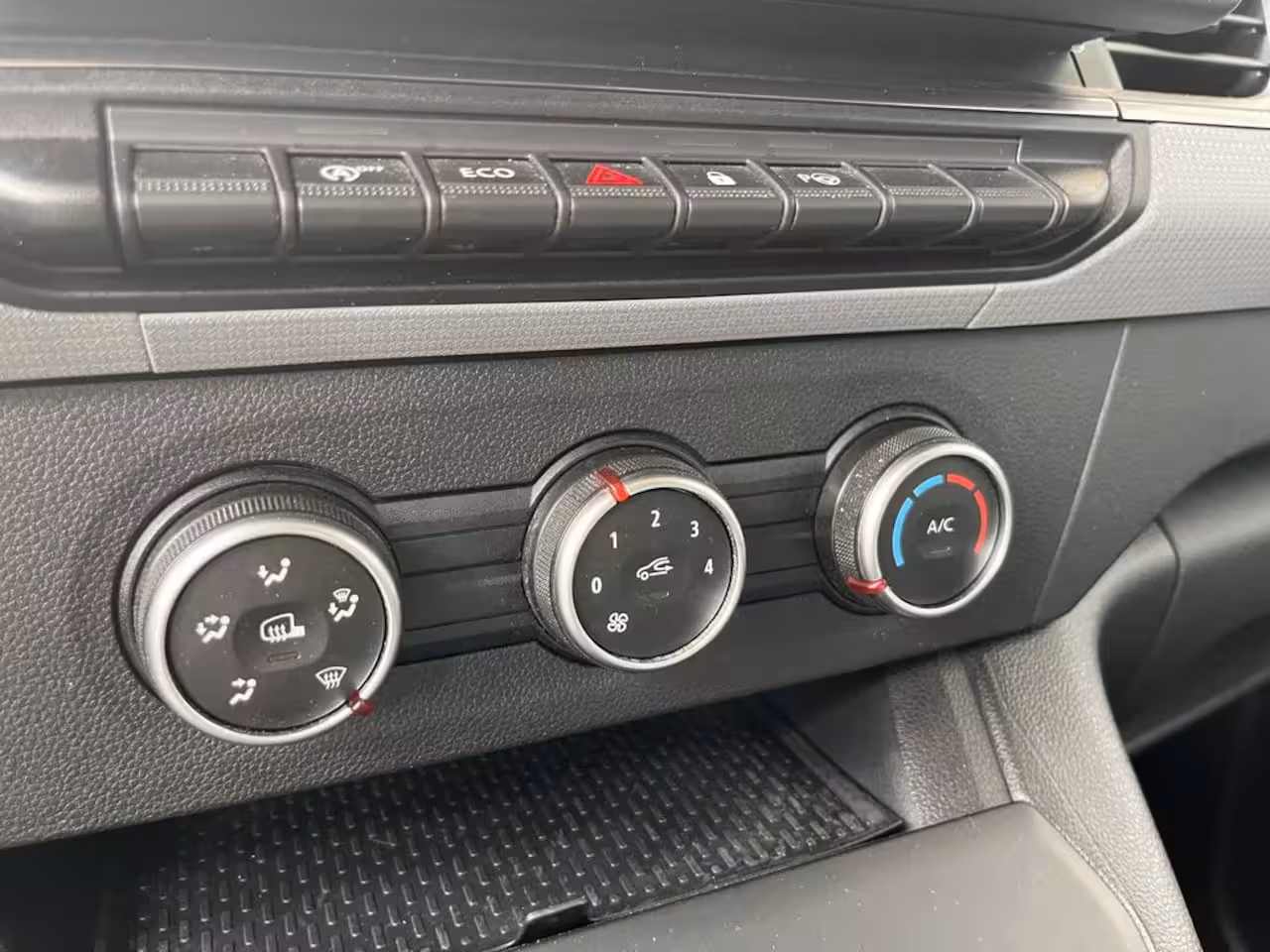 Renault Kangoo 1.5 Blue dCi 95pk E6 Comfort 3p Lease €276 p/m Airco, Navi, apple carplay/android, Camera,