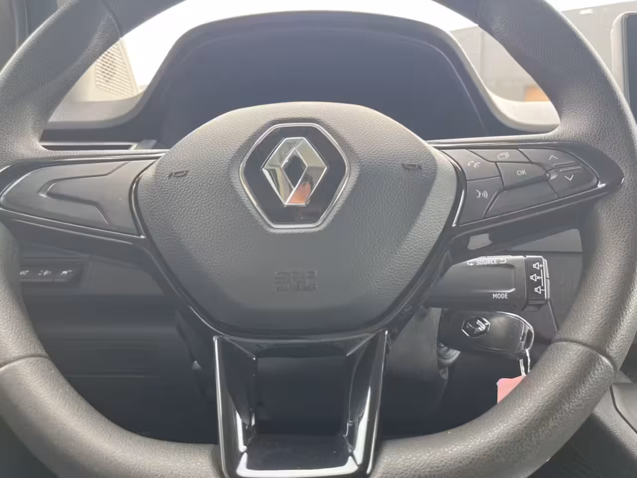 Renault Kangoo 1.5 Blue dCi 95pk E6 Comfort 3p Lease €276 p/m Airco, Navi, apple carplay/android, Camera,