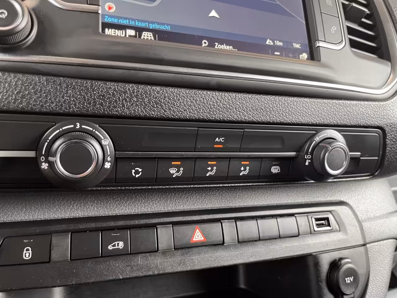 Opel Vivaro 2.0 CDTI 123pk E6 L2 Edition Automaat Lease €287p/m, Trekhaak, Airco, PDC, Navi, Carplay,