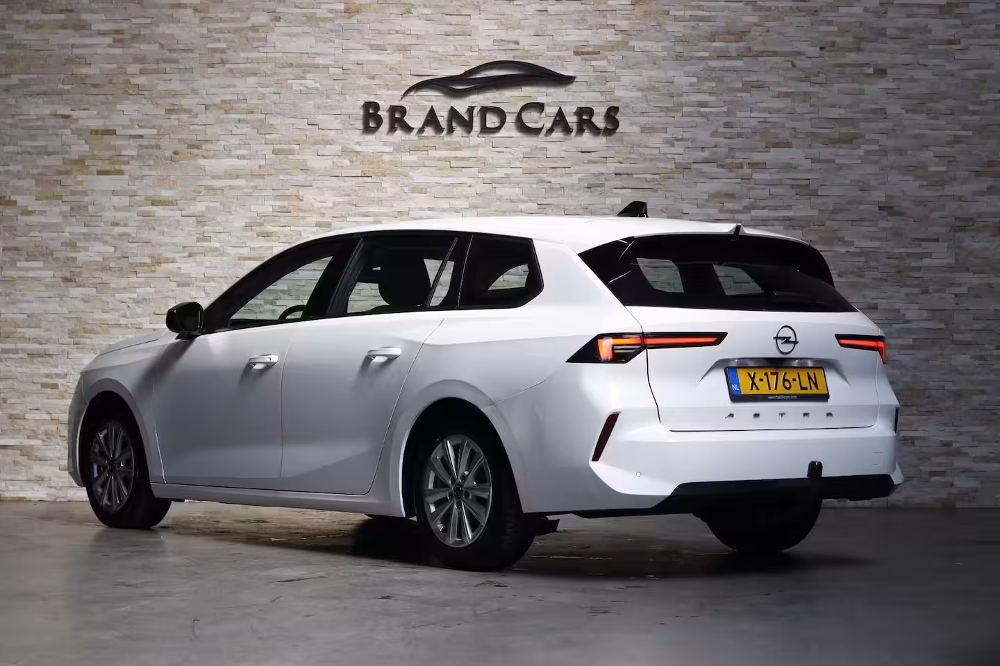 Opel Astra Sports Tourer 1.2 Level 2 | CAMERA | DISTR. VV | TREKHAAK | CARPLAY |