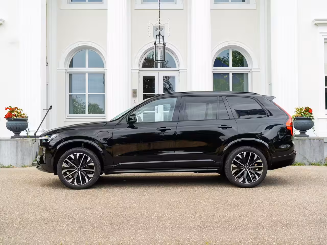 Volvo XC90 2.0 T8 Plug-in hybrid AWD Ultra Dark | Pano | HarmanK | Head-up | Trekhaak |