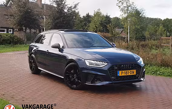 Audi A4 Avant 40 TFSI quattro S edition Competition | Panoramadak | Camera | Bang & Olufsen | Memory sto