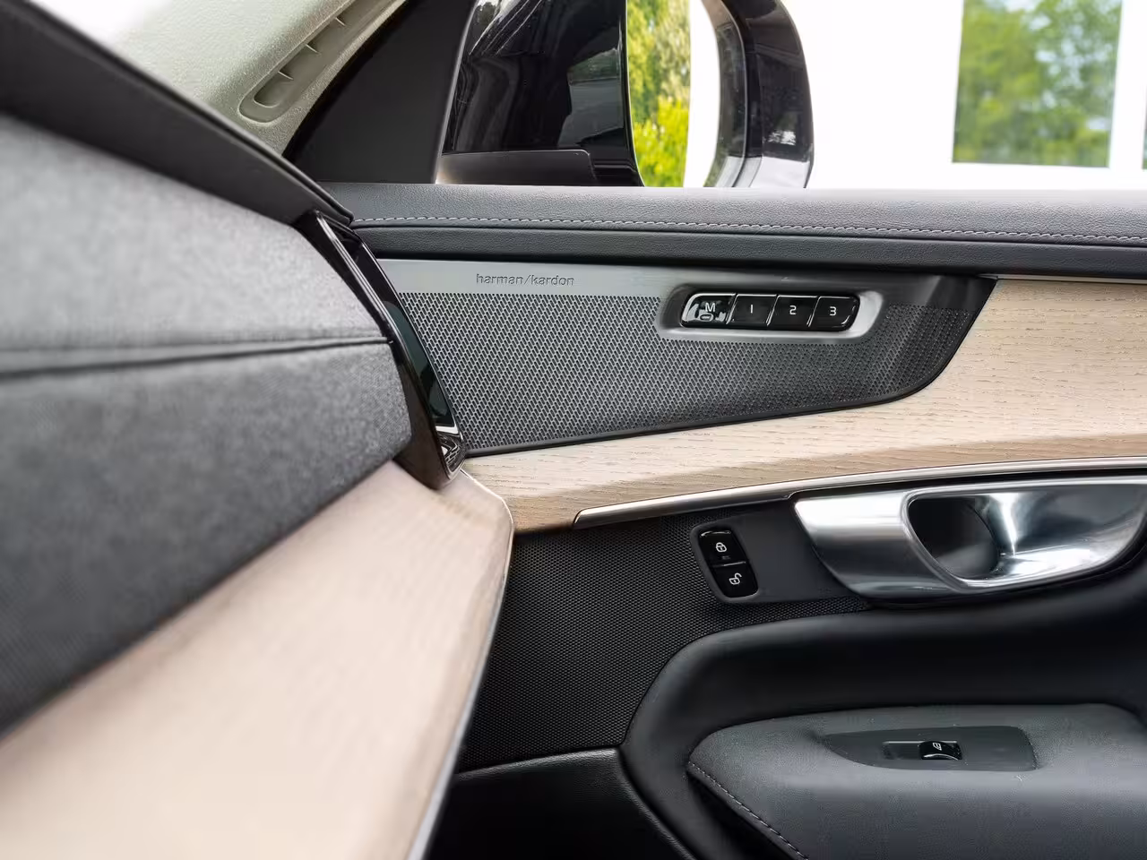 Volvo XC90 2.0 T8 Plug-in hybrid AWD Ultra Dark | Pano | HarmanK | Head-up | Trekhaak |
