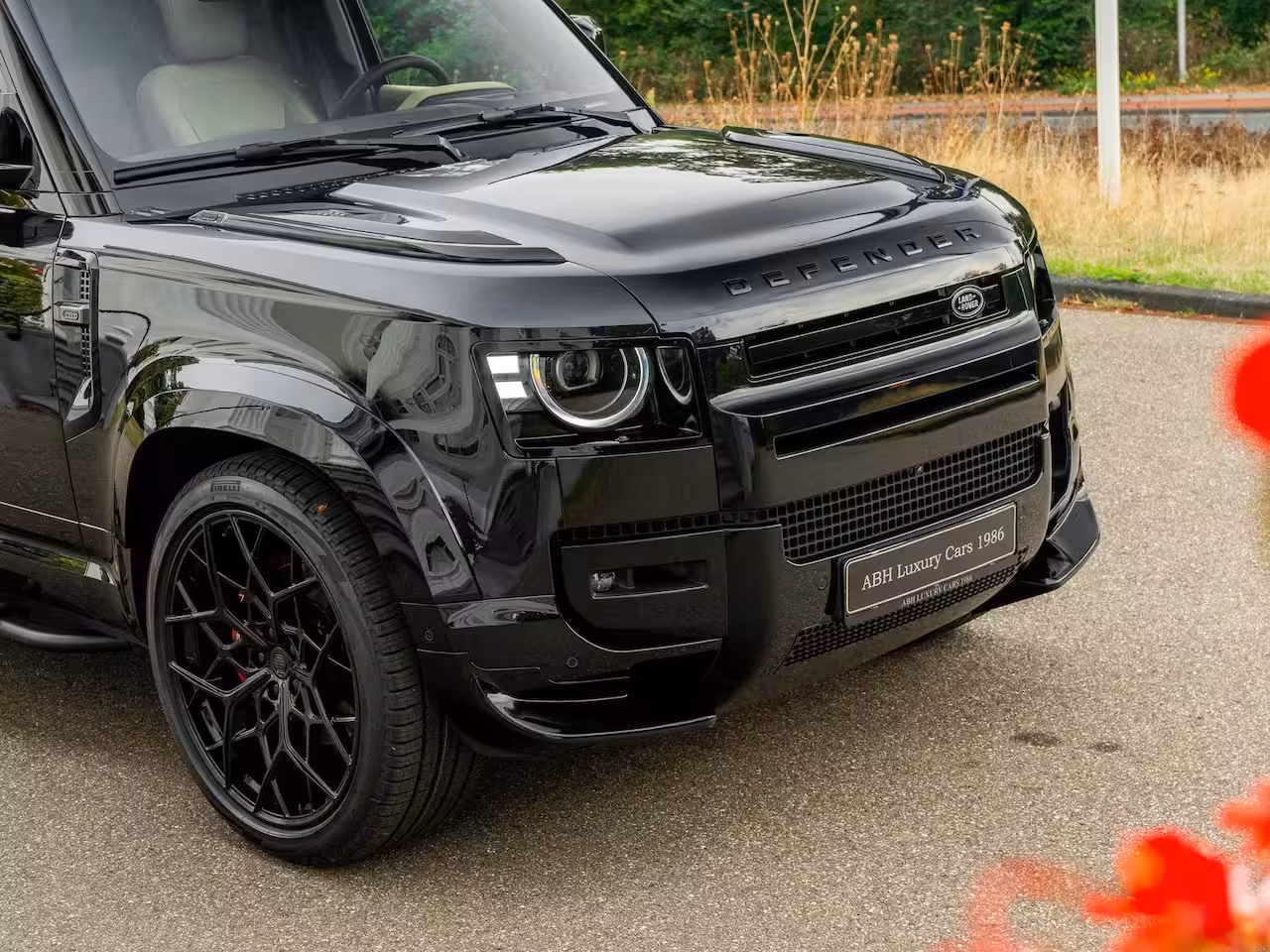 Land Rover Defender 110 2.0 P300e 110 X-Dynamic HSE | Urban | Full Options | Clearsight | Pano | Koelbox | Head-up