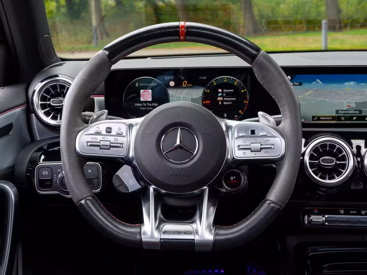 Mercedes-Benz A-klasse AMG 35 4MATIC Premium | Pano | Kuipstoelen | Head-up | Head-up | Burmeister |