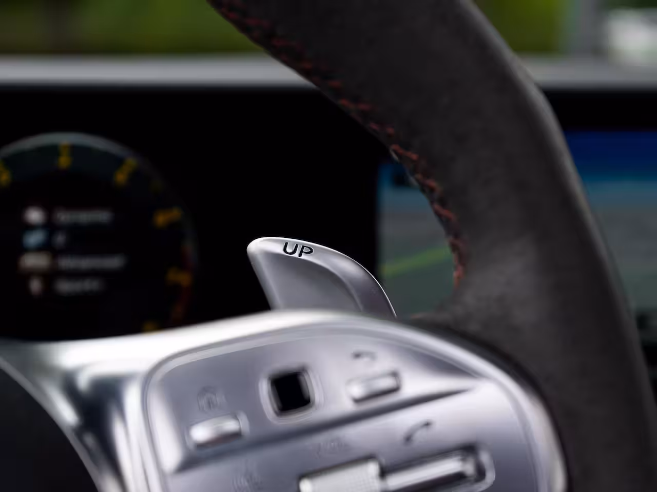 Mercedes-Benz A-klasse AMG 35 4MATIC Premium | Pano | Kuipstoelen | Head-up | Head-up | Burmeister |