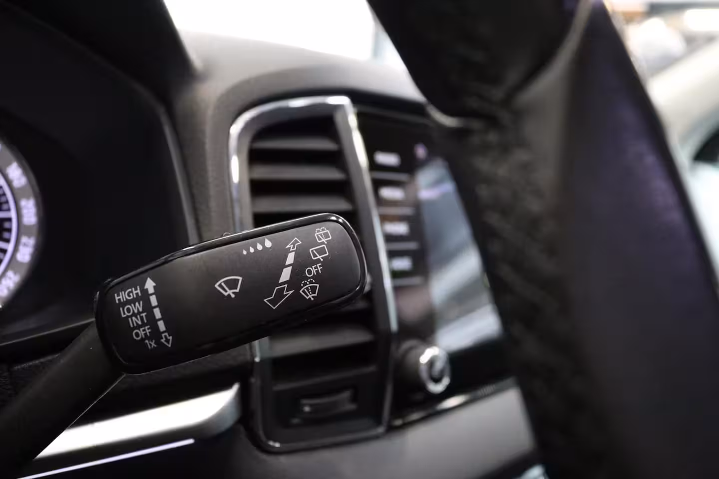Skoda Karoq 1.0 TSI Business Edition | Camera | Stoelverw. | Navi | Dealer OH | NL AUTO |