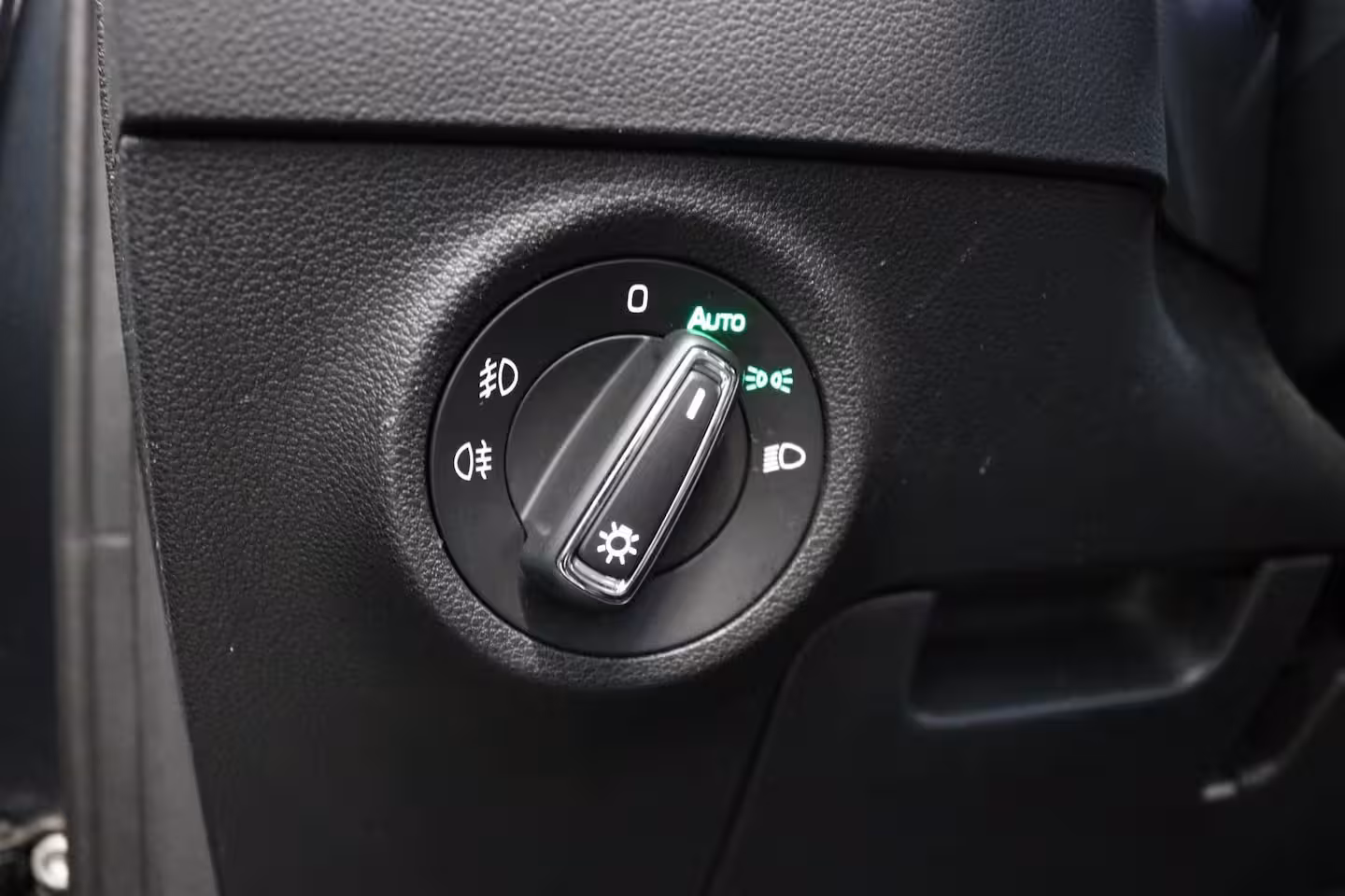 Skoda Karoq 1.0 TSI Business Edition | Camera | Stoelverw. | Navi | Dealer OH | NL AUTO |