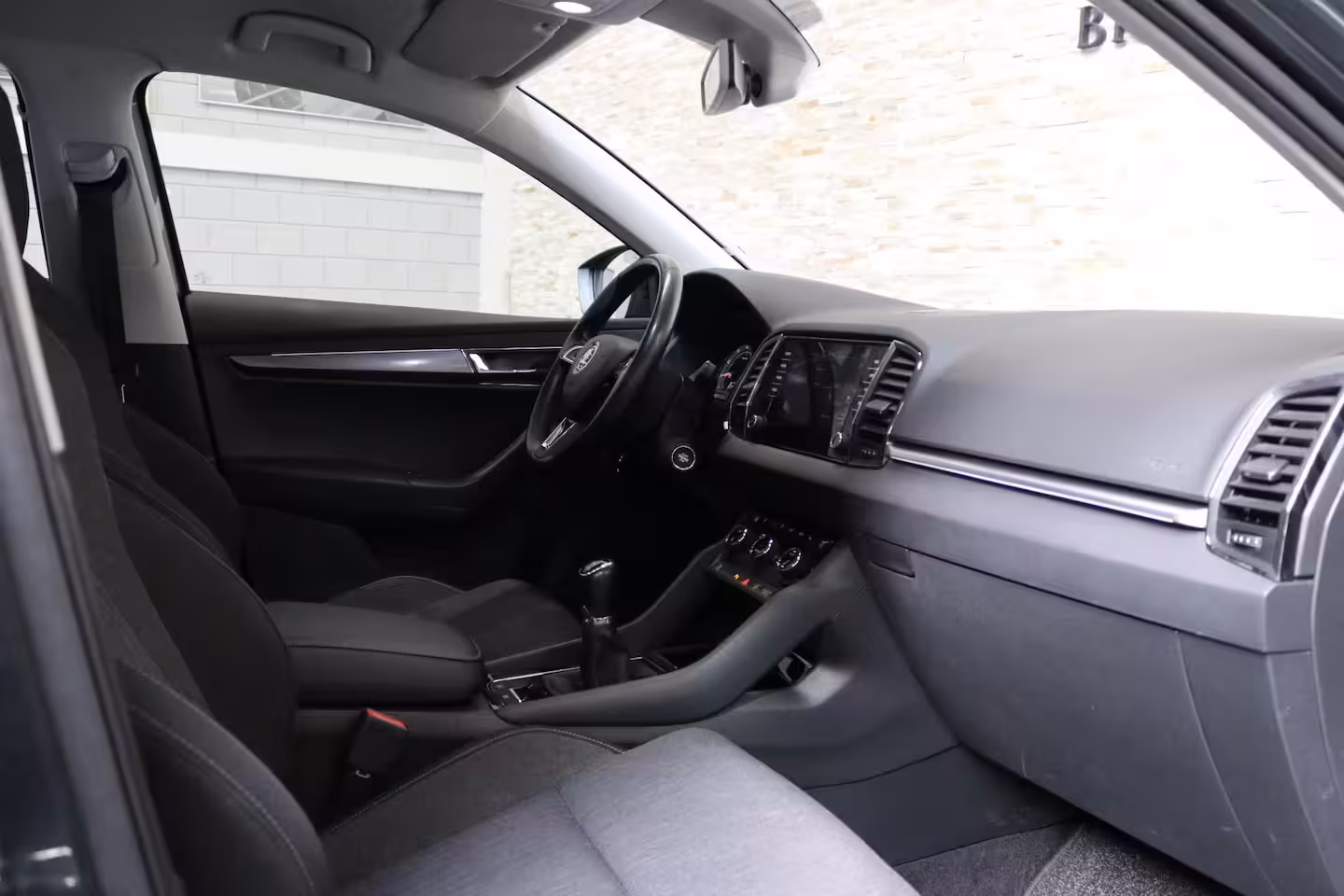 Skoda Karoq 1.0 TSI Business Edition | Camera | Stoelverw. | Navi | Dealer OH | NL AUTO |