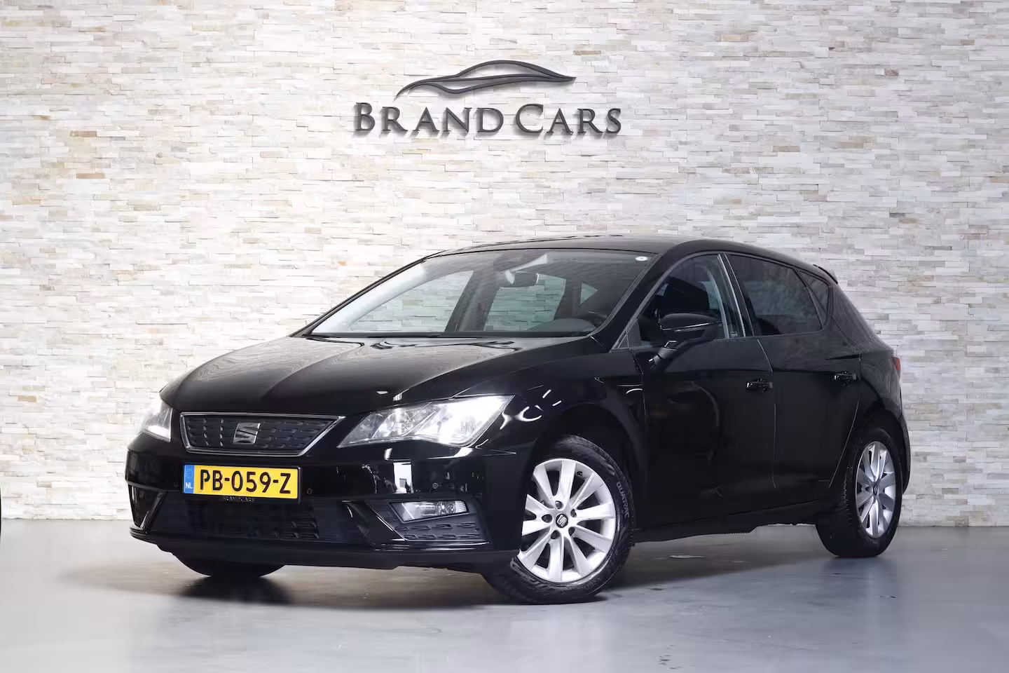 Seat Leon Automaat uit 2017 | Navi | CarPlay | Cruise | Rijdt top | Scherp geprijsd