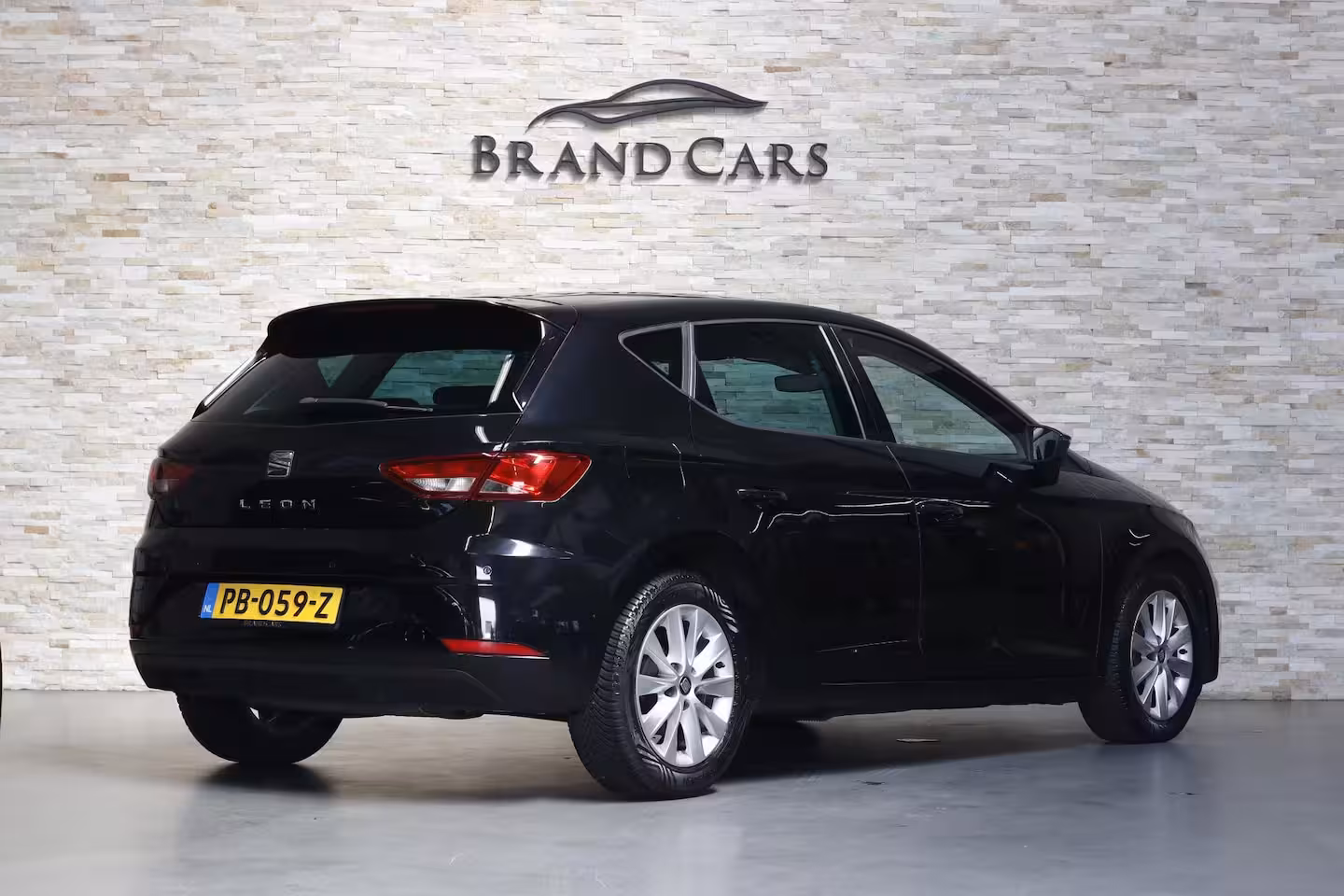 Seat Leon Automaat uit 2017 | Navi | CarPlay | Cruise | Rijdt top | Scherp geprijsd
