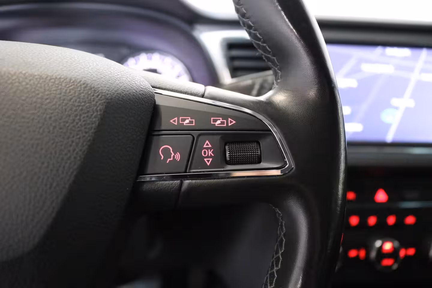 Seat Leon Automaat uit 2017 | Navi | CarPlay | Cruise | Rijdt top | Scherp geprijsd