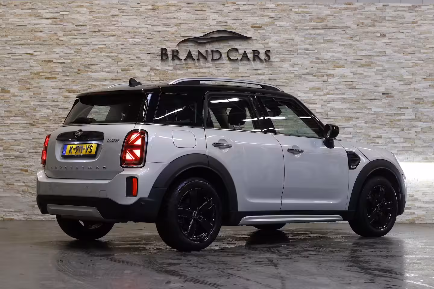 Mini Countryman 1.5 Cooper Business Edition | CarPlay | PDC | LED | NAVI | NAP | NL AUTO |