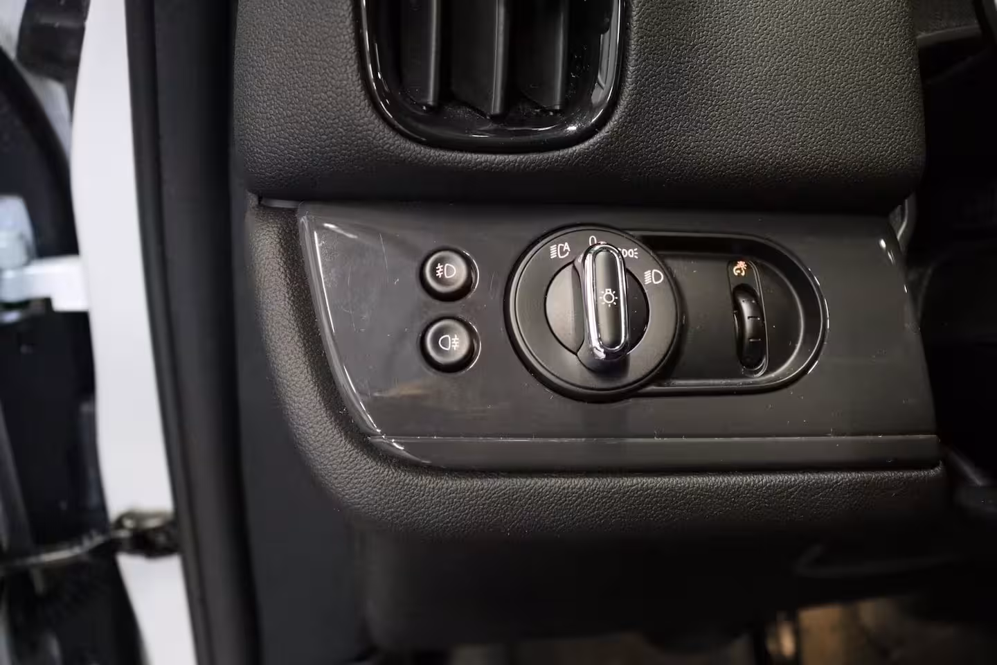 Mini Countryman 1.5 Cooper Business Edition | CarPlay | PDC | LED | NAVI | NAP | NL AUTO |