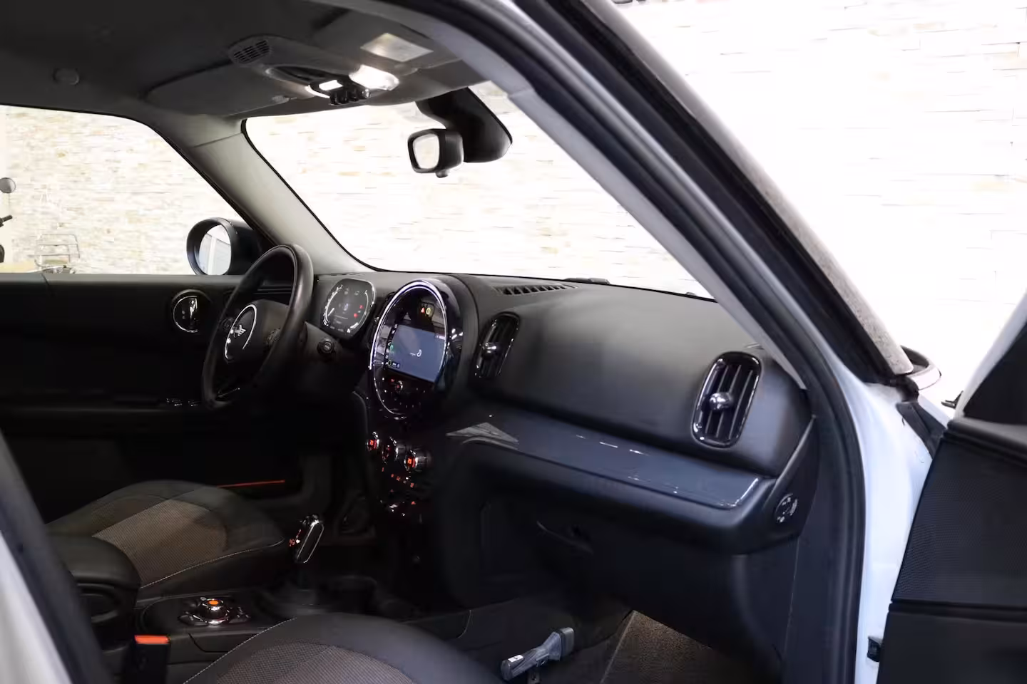 Mini Countryman 1.5 Cooper Business Edition | CarPlay | PDC | LED | NAVI | NAP | NL AUTO |