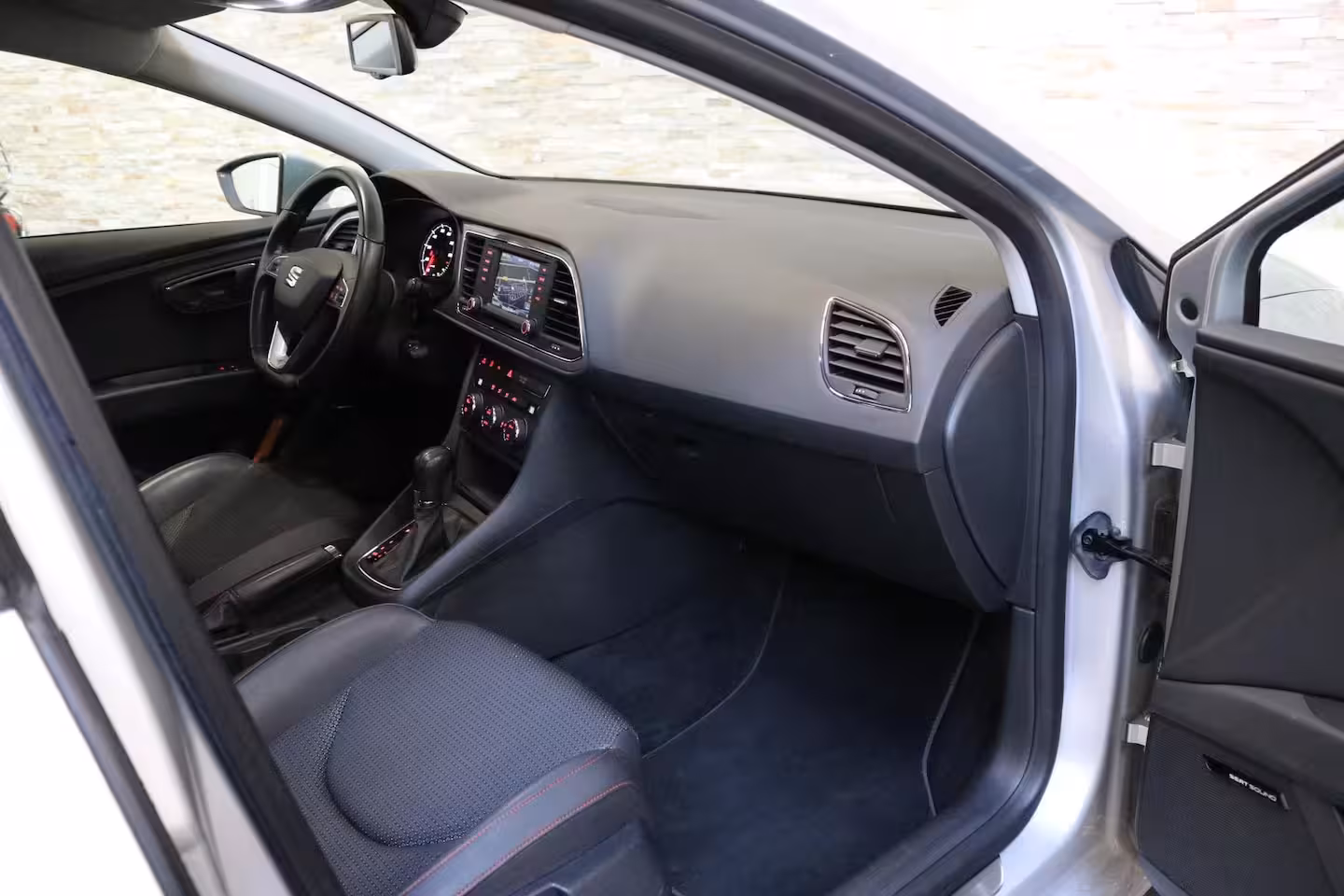 Seat Leon ST 1.4 TSI ACT FR Dynamic | LED | PDC | NAVI | ORIG. NL | NAP |