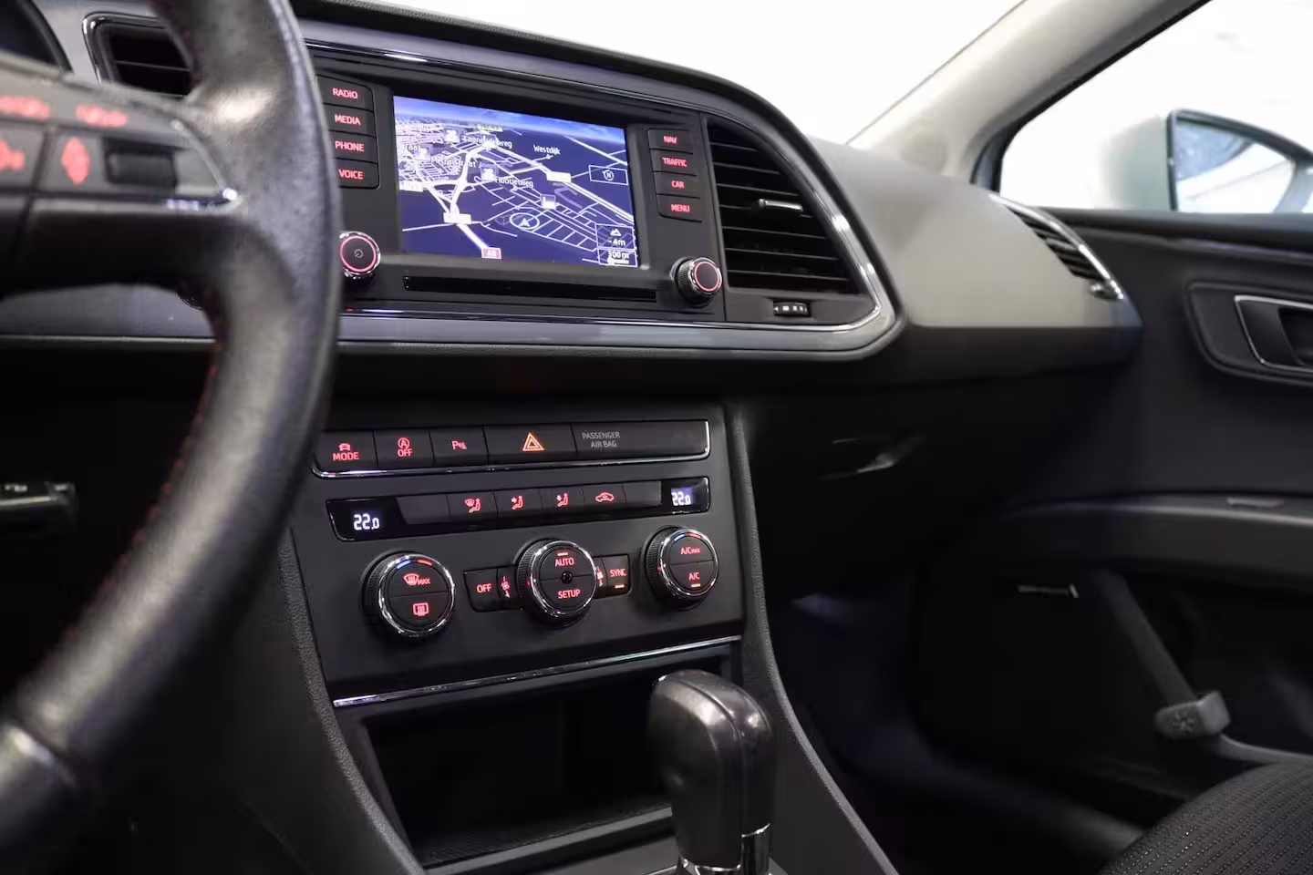 Seat Leon ST 1.4 TSI ACT FR Dynamic | LED | PDC | NAVI | ORIG. NL | NAP |