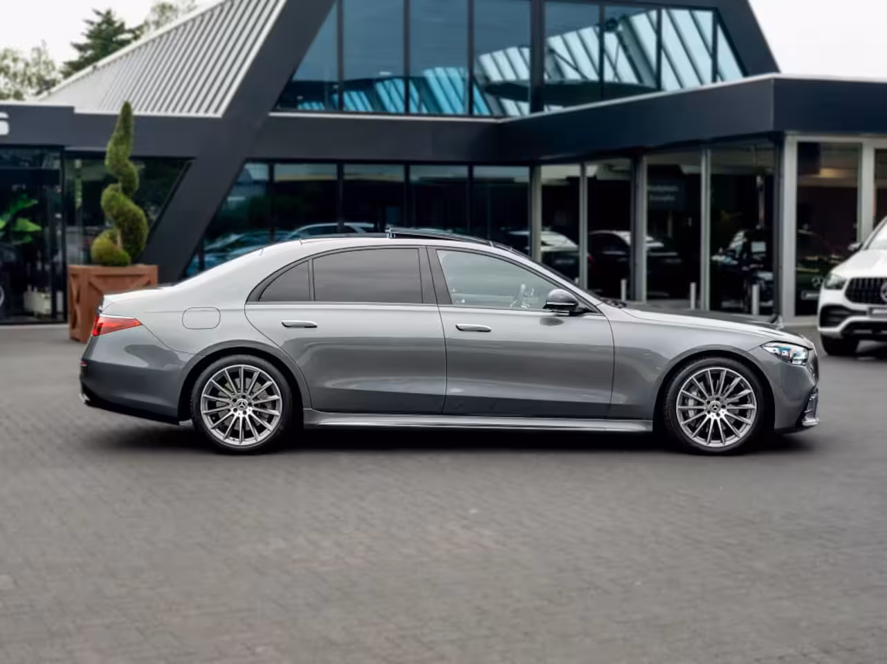 Mercedes-Benz S-klasse S 580e Lang AMG Line 4MATIC | BTW | Leder Exclusief | Achteras s