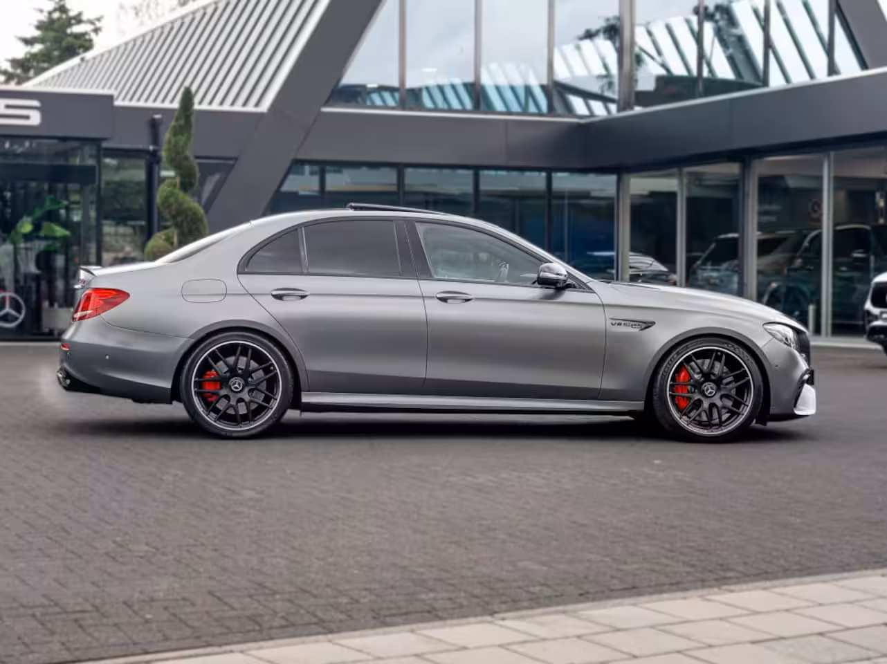 Mercedes-Benz E-klasse E 63 AMG S 4Matic+ Edition 1 | AMG Perfomance stoelen | Pano