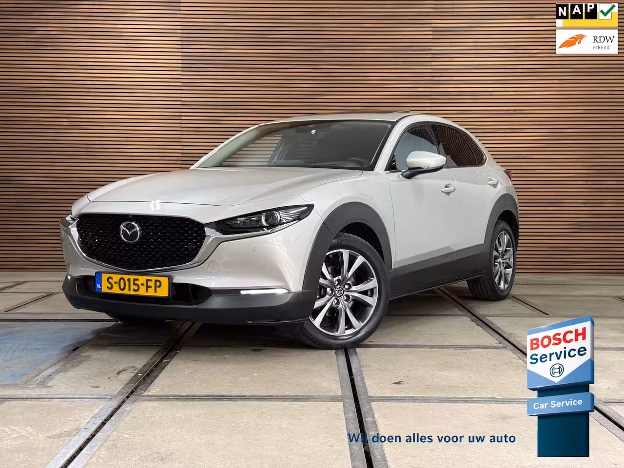 Mazda CX-30 2.0 e-SkyActiv-X M Hybrid Luxury | Pano | Leder | HUD | ACC | Dodehoekdetectie | 180 PK |