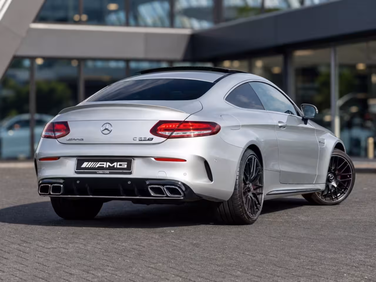 Mercedes-Benz C-klasse Coupé AMG 63 S | Performance stoelen | BTW auto | 360º Camera