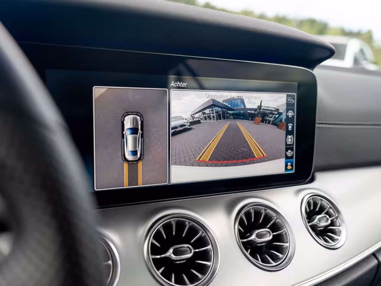 Mercedes-Benz E-klasse Coupé E 200 AMG Line | Pano | Leer | Widescreen | 20 Inch