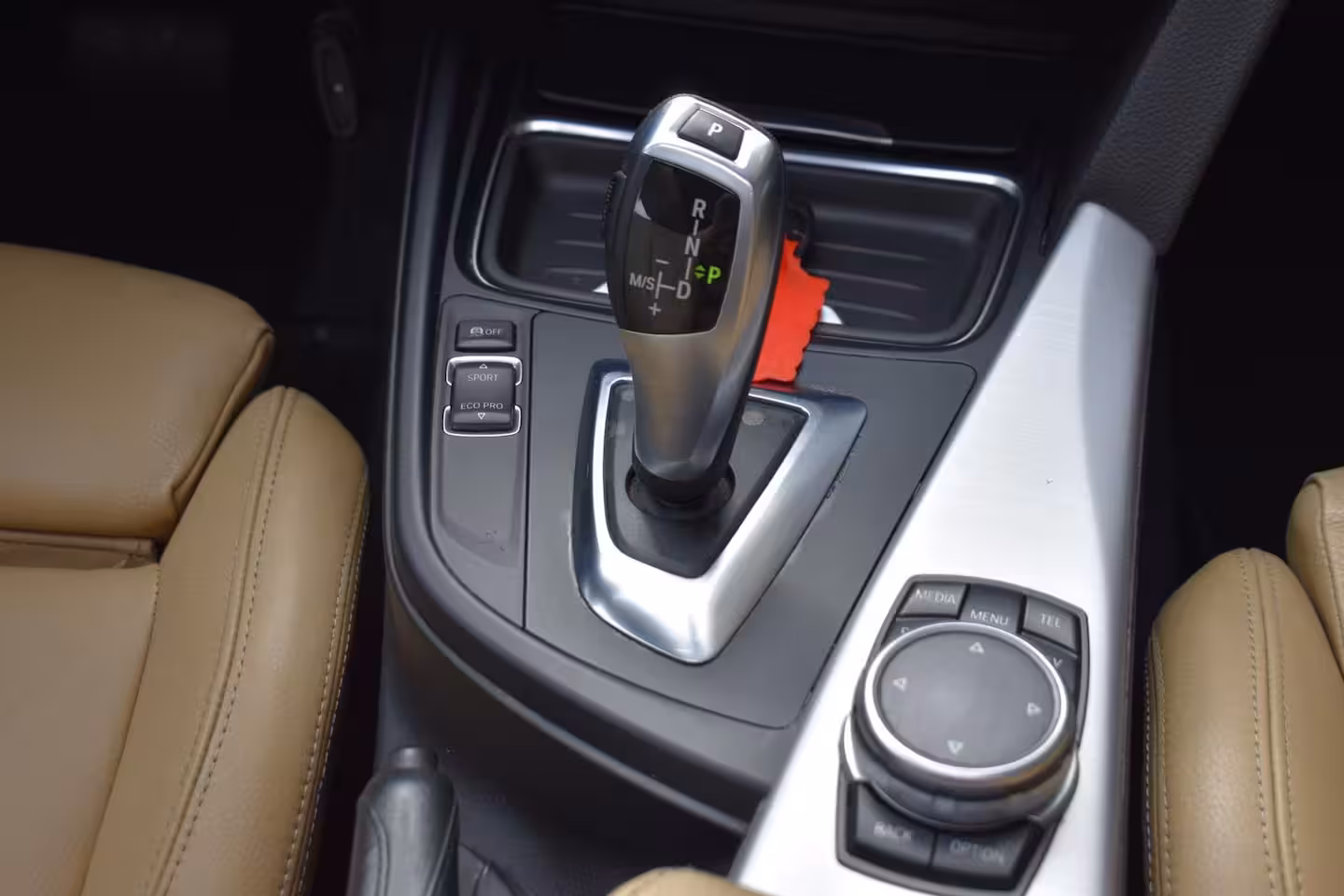 BMW 3-serie 316i M-SPORT ECC PANODAK LEDER LMV