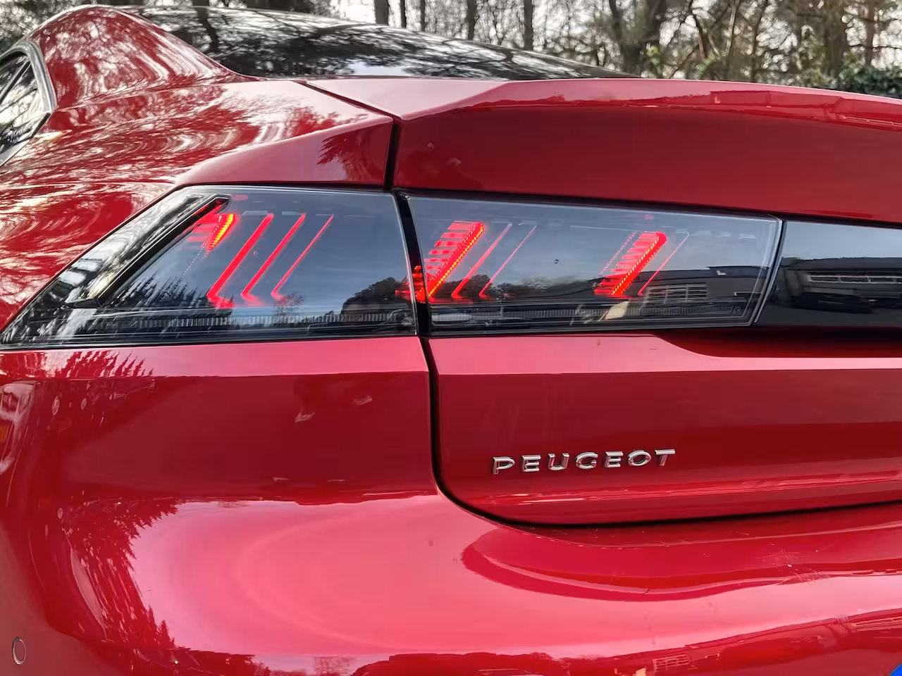 Peugeot 508 1.6 Plug-in Hybrid 225pk Automaat Allure Avantage | Leer | LED | Camera