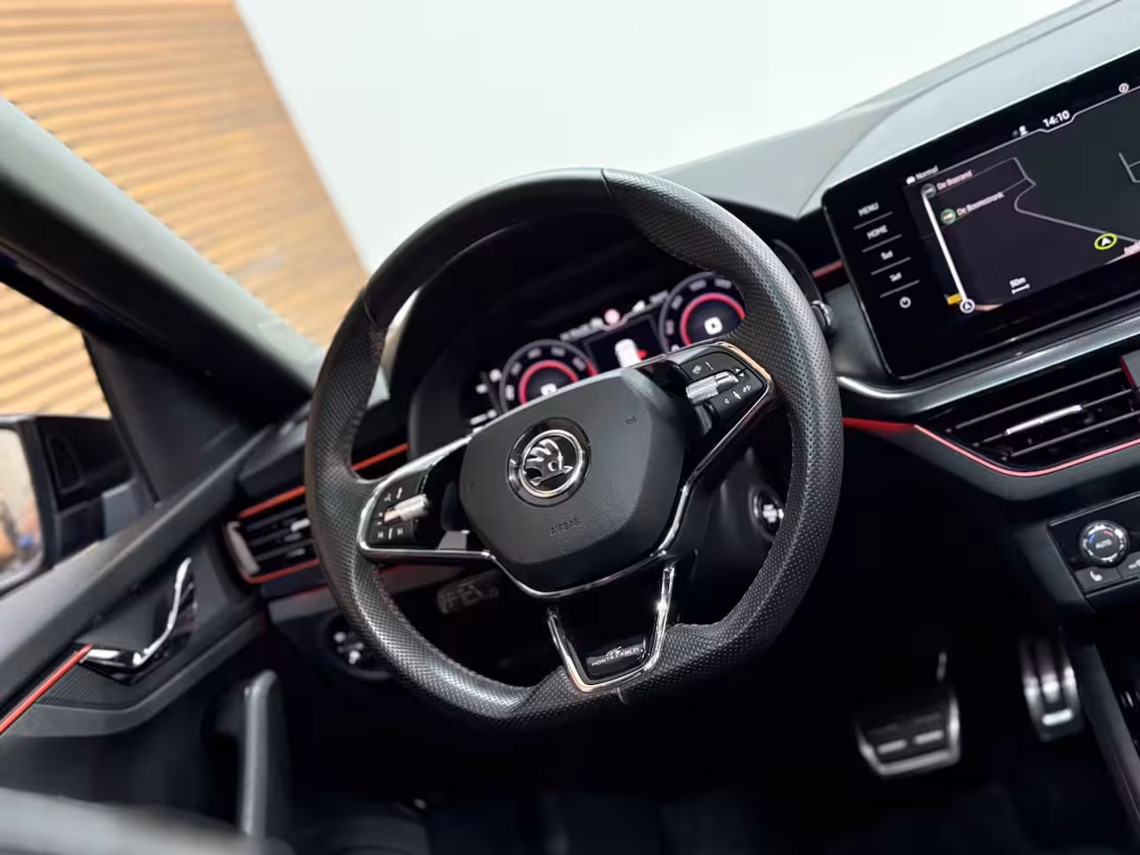 Skoda Scala 1.5 TSI Monte Carlo | Panorama | Winterpakket | Cruise adaptief | Trekhaak elektr. | BOMVO
