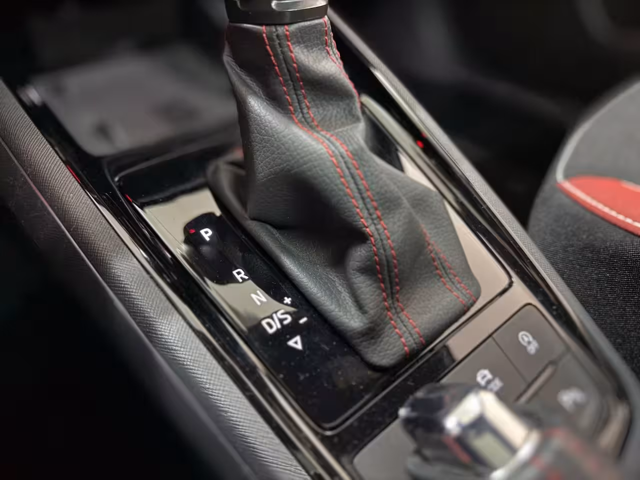Skoda Scala 1.5 TSI Monte Carlo | Panorama | Winterpakket | Cruise adaptief | Trekhaak elektr. | BOMVO