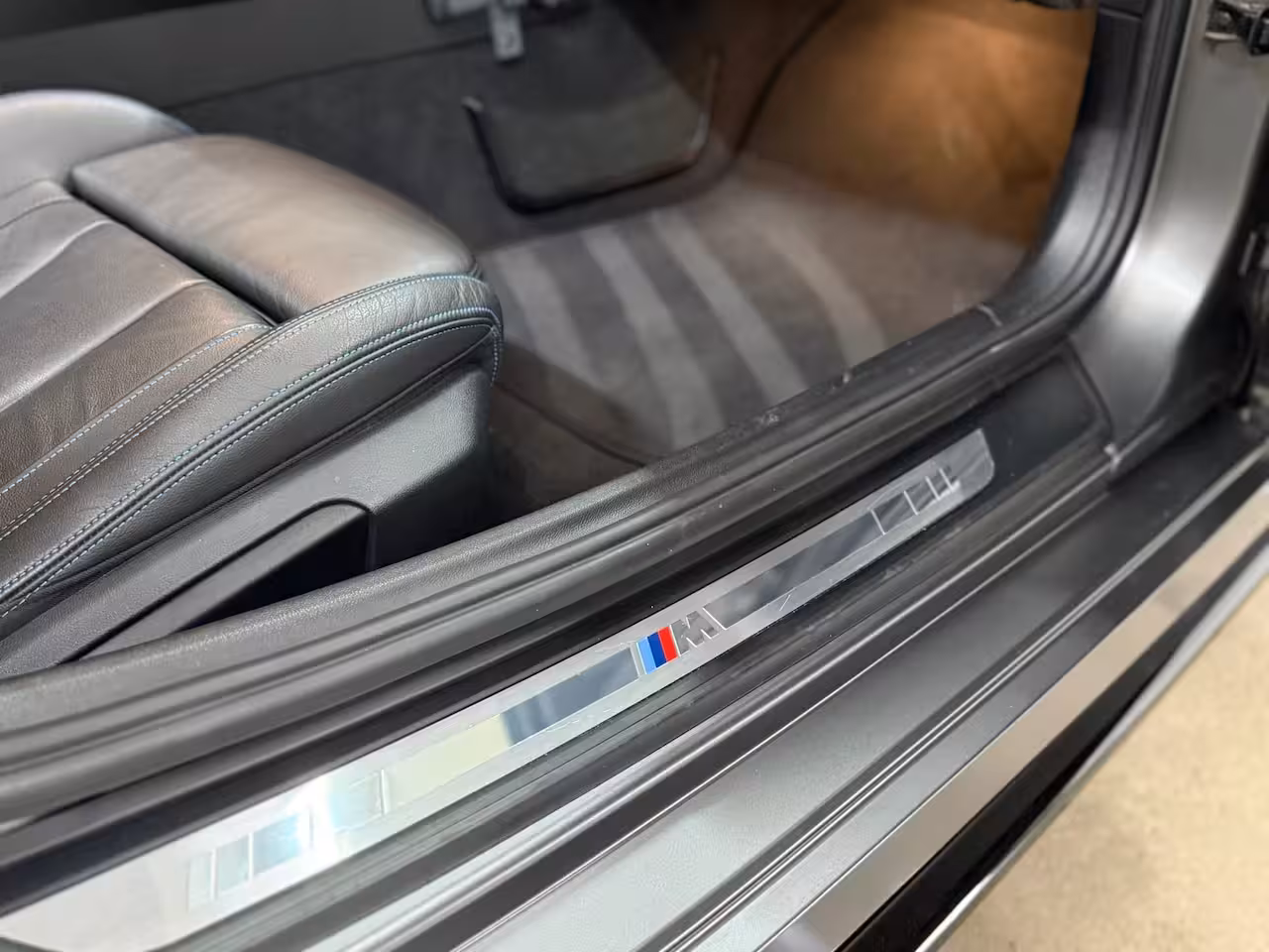 BMW Z4 Roadster SDrive30i High Ex. Edition | VOL | M-Sport | Frozen Grey | H/K Sound | HUD | Adaptief M |