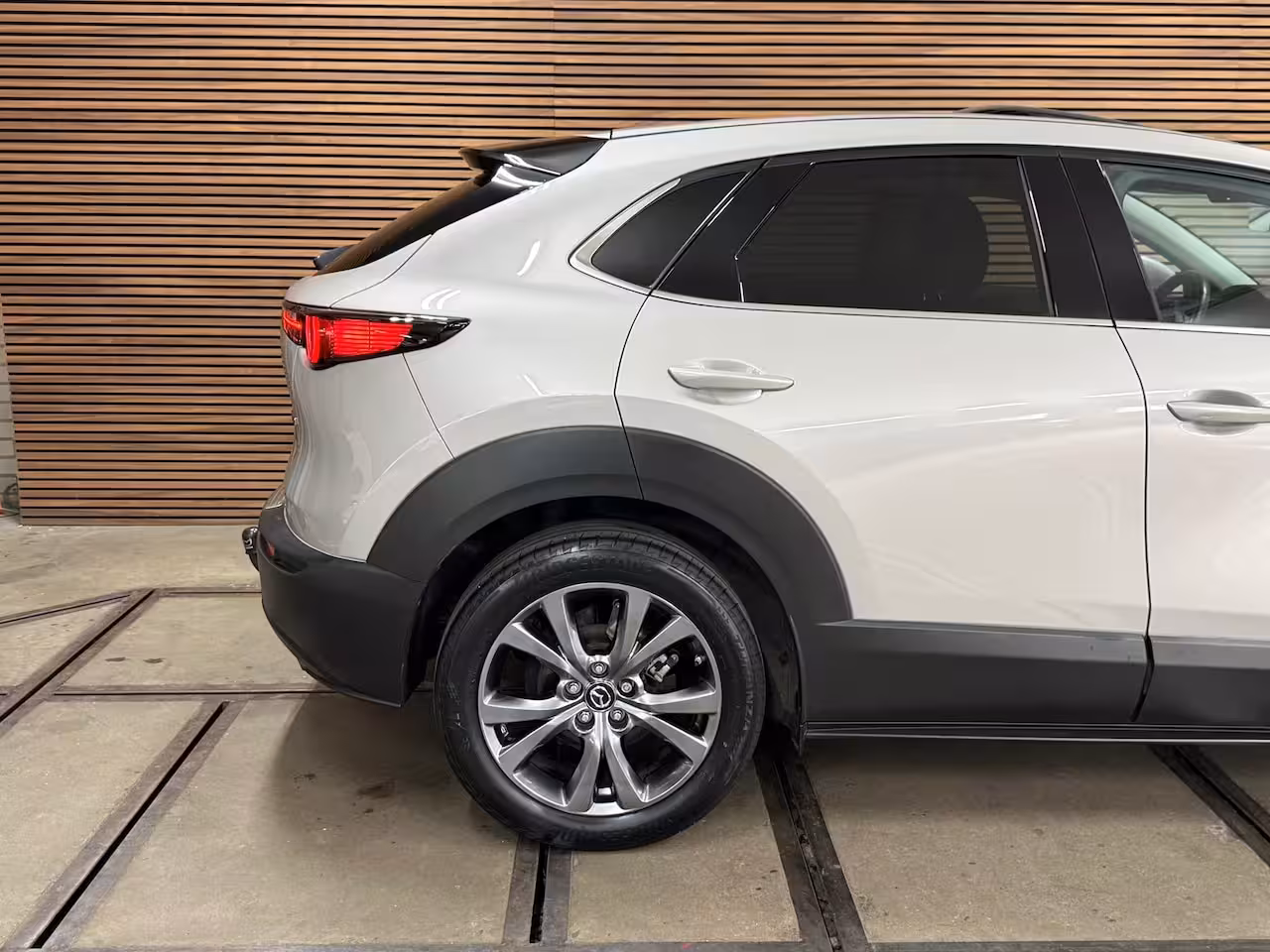 Mazda CX-30 2.0 e-SkyActiv-X M Hybrid Luxury | Pano | Leder | HUD | ACC | Dodehoekdetectie | 180 PK |