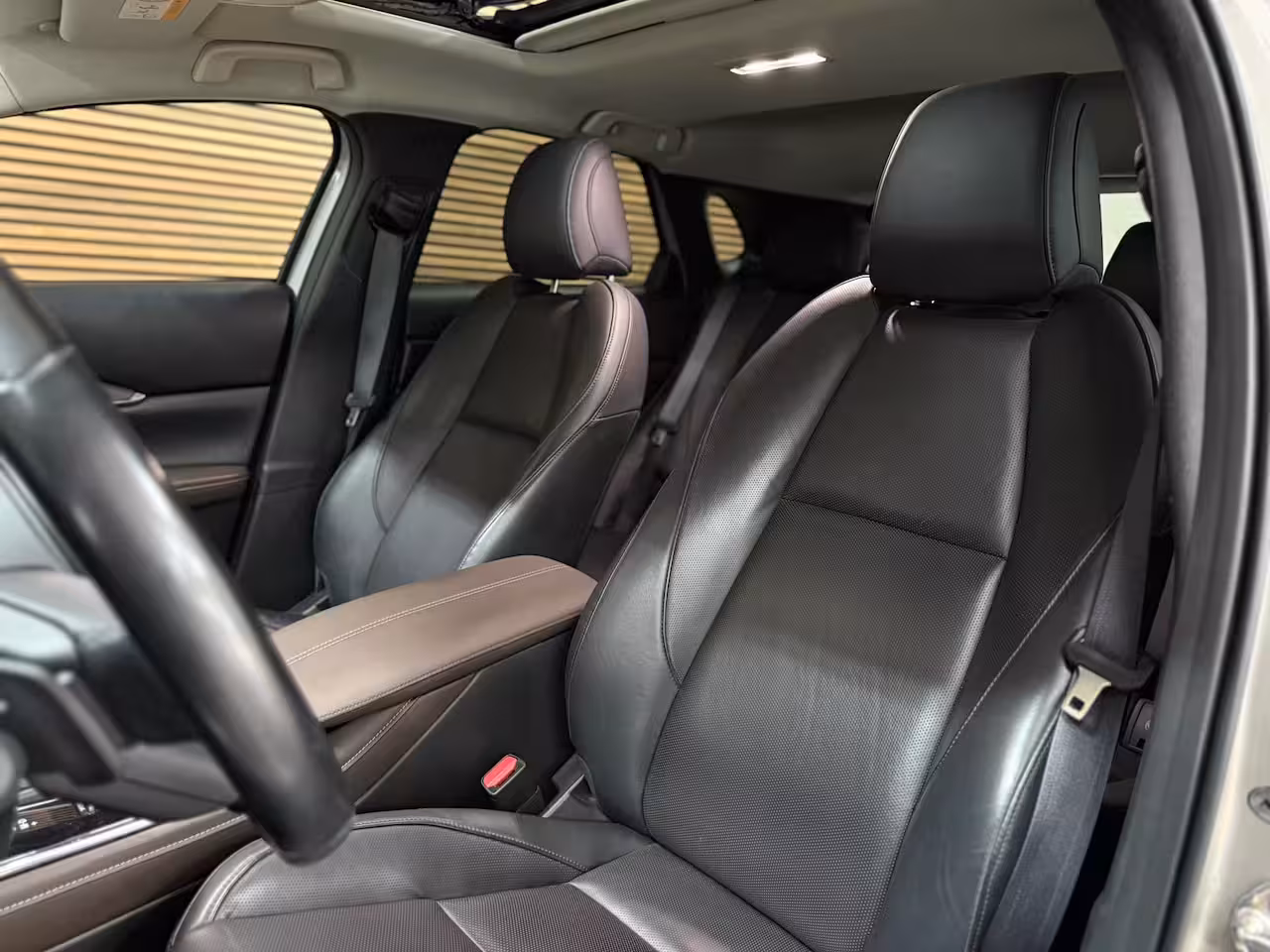 Mazda CX-30 2.0 e-SkyActiv-X M Hybrid Luxury | Pano | Leder | HUD | ACC | Dodehoekdetectie | 180 PK |