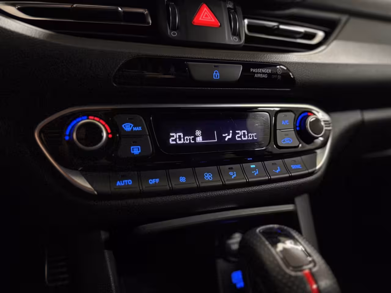 Hyundai i30 N-Line 1.0 T-GDi 120PK MHEV | Digital Dash | Sport Pack | Comfort Pack | Lane Assist | Dri