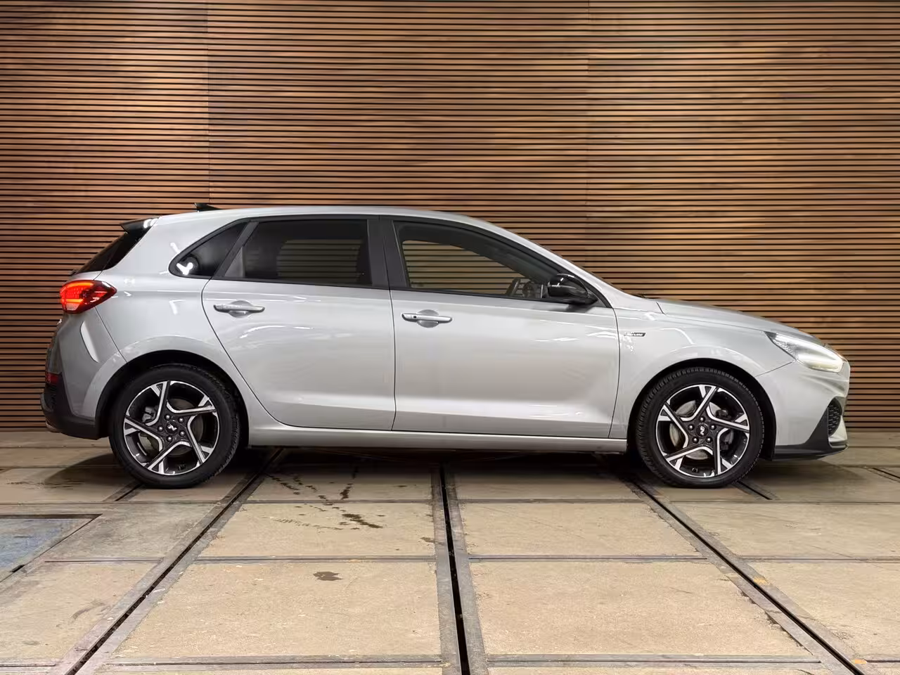 Hyundai i30 N-Line 1.0 T-GDi 120PK MHEV | Digital Dash | Sport Pack | Comfort Pack | Lane Assist | Dri