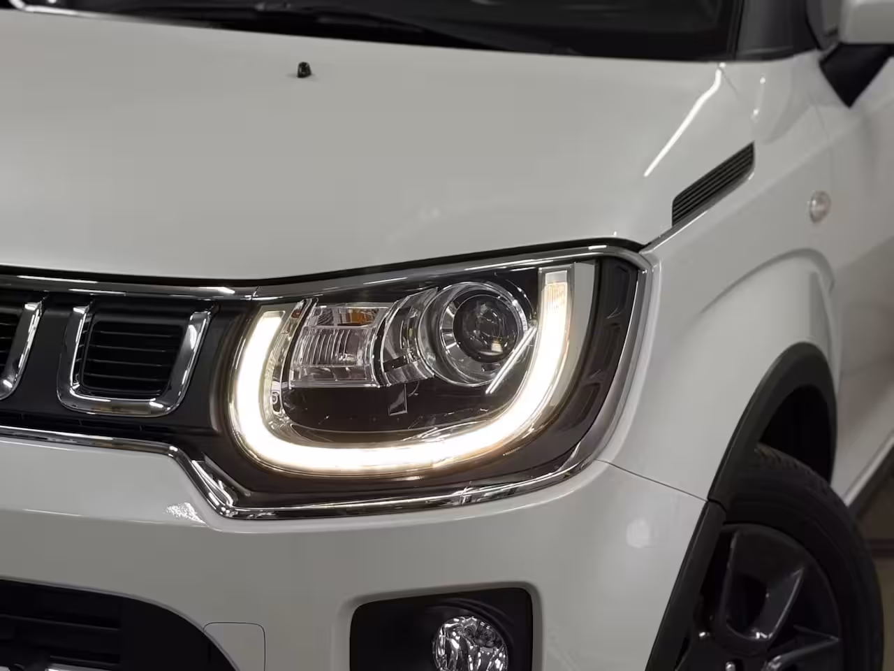 Suzuki Ignis 1.2 Smart Hybrid Select Automaat | Camera | Stoelverwarming | DAB Radio | LED | 16' inch